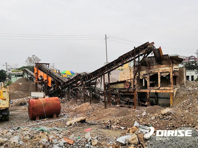 破碎機(jī)變頻器應(yīng)用案例-國產(chǎn)變頻器廠家德瑞斯-現(xiàn)場